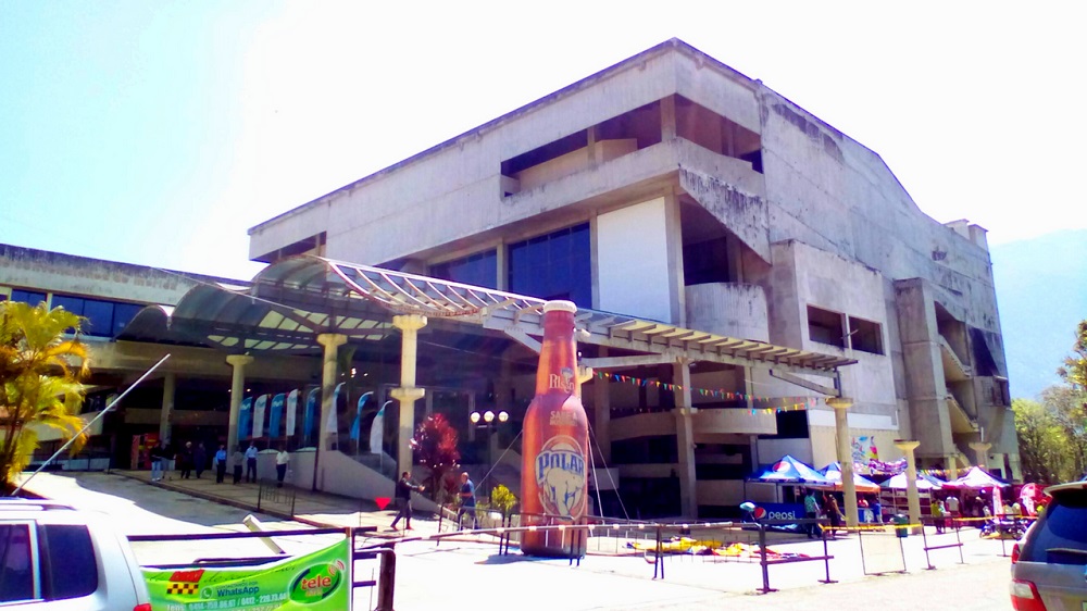 Convention Center Mucumbarila
